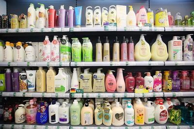 國(guó)慶首日，這家店竟發(fā)生這樣的事！不僅是門口人山人海，店內(nèi)更是……